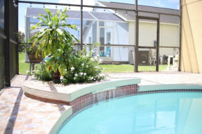 NEW Sunny Escape! Enjoy TV by your Private Pool Mins from Disney